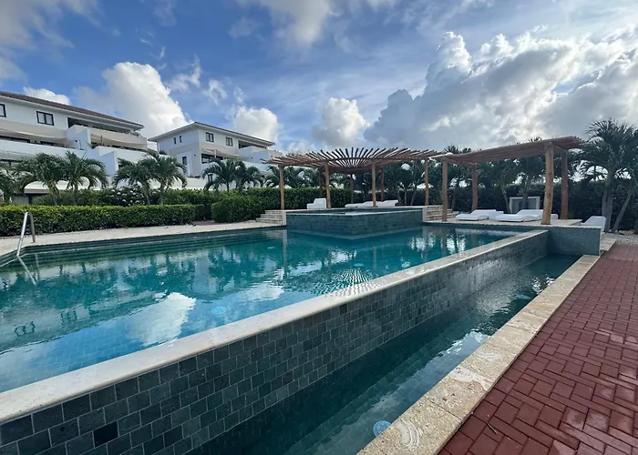 Blauw Geluk I - At Blue Bay Curacao